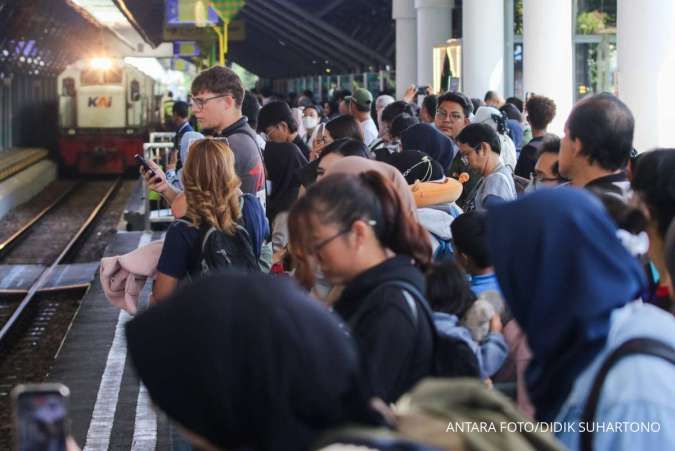 Puncak Arus Balik, 221 Ribu Penumpang KA Jarak Jauh Dijadwalkan Berangkat