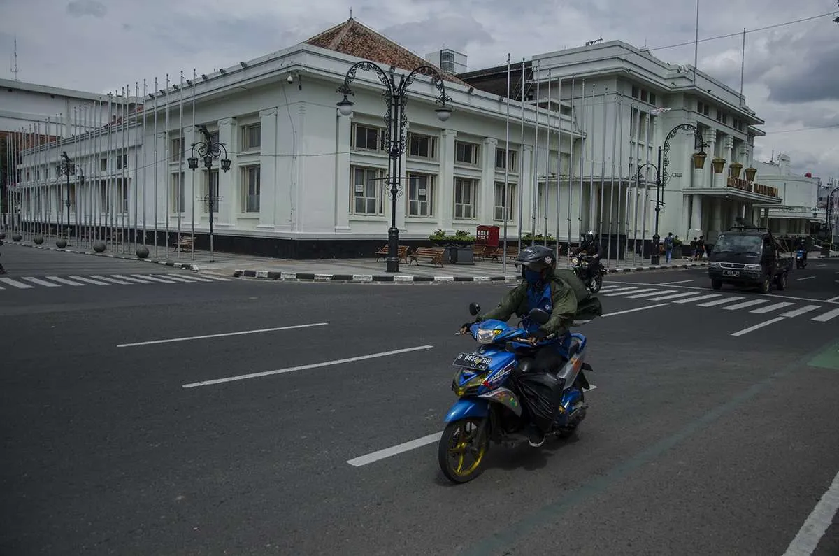 Prakiraan Cuaca Hari Ini (8/6) - BMKG: Bandung, Sumedang, Kertajati Hujan!