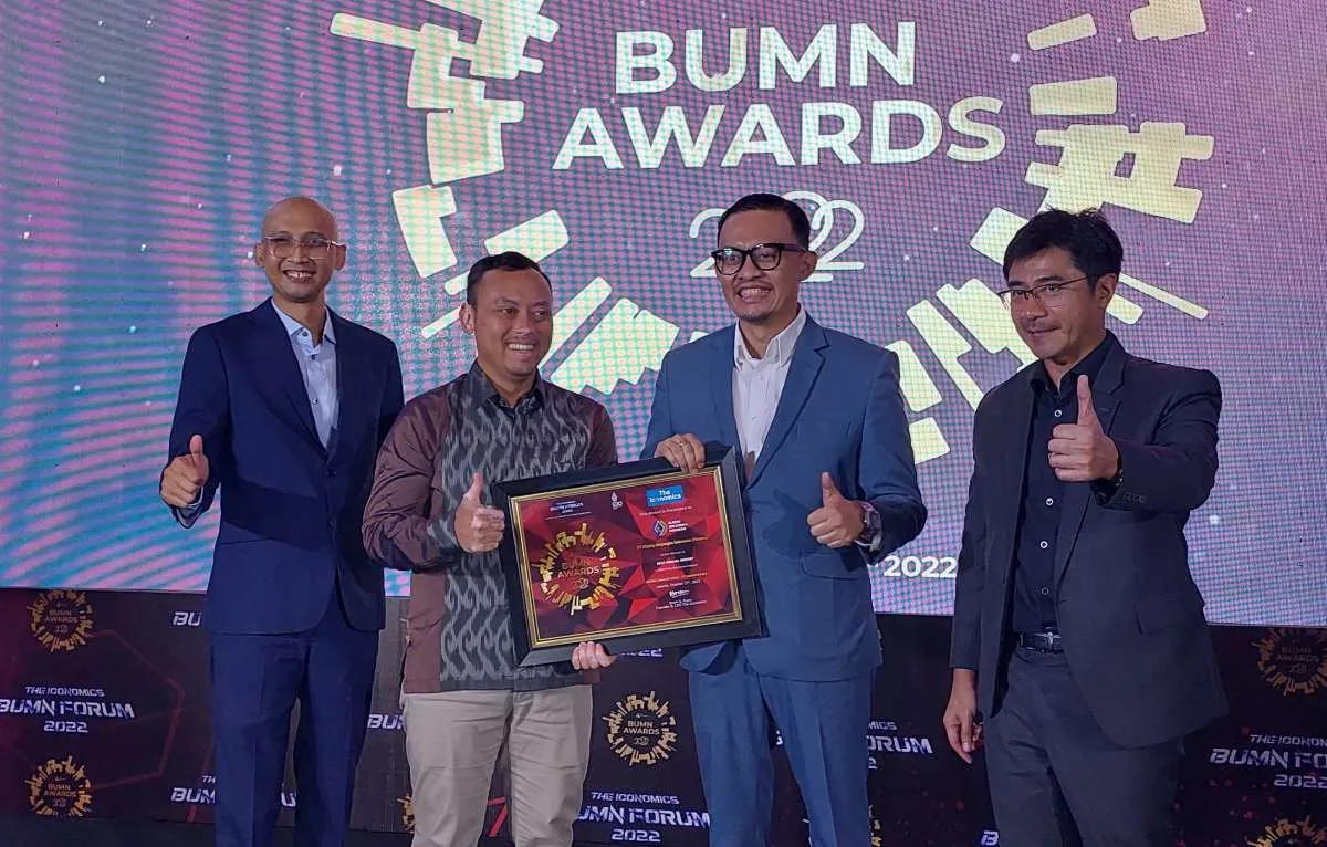 KBI Raih Corporate Communication Award untuk Annual Report Terbaik 
