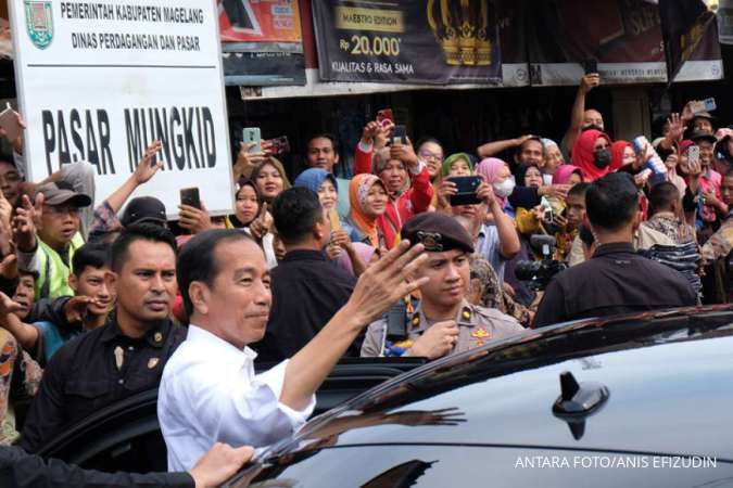 Jokowi Blokir Anggaran K/L Rp 50 Triliun Untuk Subsidi Pupuk Jelang Pilpres
