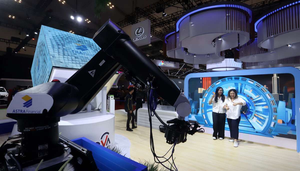 Edukasi dan Literasi Keuangan Astra Financial di GIIAS 2023