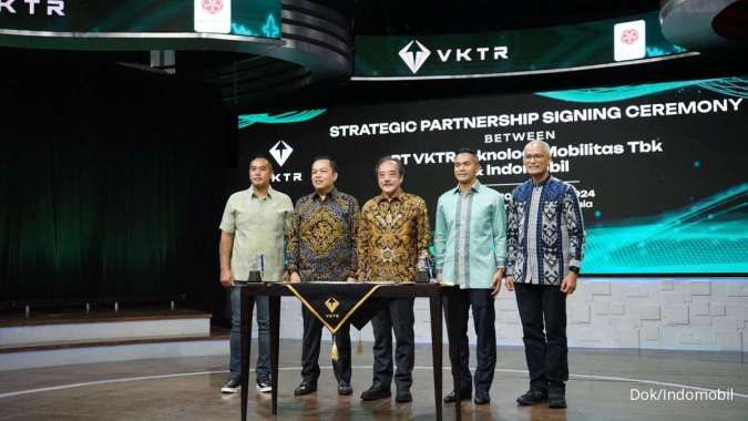 PT VKTR Teknologi Mobilitas Tbk & Indomobil Teken Perjanjian Kemitraan Strategis