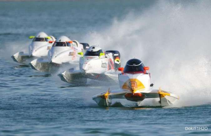 Jasindo Proteksi Pengunjung F1 Powerboat Danau Toba dengan Asuransi