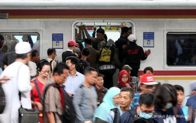 Pagi dan sore ini warga Bekasi gratis naik KRL lewat Senin Diongkosin Jasa Marga