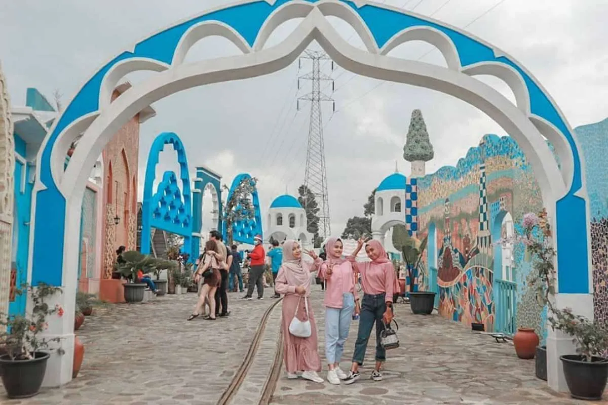 Cocok untuk foto-foto, ini dia harga tiket terbaru Dusun Semilir