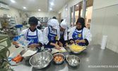 Didukung Bogasari, TEFA SMKN 3 Sukabumi Produksi 3 Ribu Toples Kue Kering 