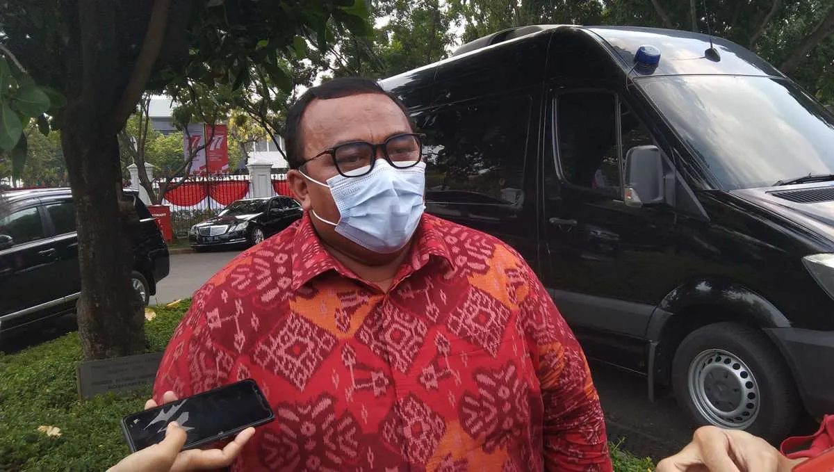 Usai Bertemu Buruh, Prabowo Komitmen Bahas RUU Ketenagakerjaan dan Perampasan Aset