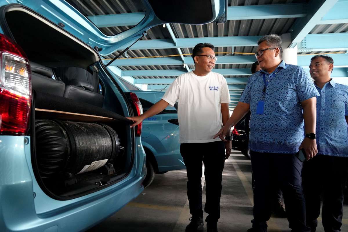 Kinerja Blue Bird Tetap Positif di Tengah Persaingan Ketat Industri Transportasi