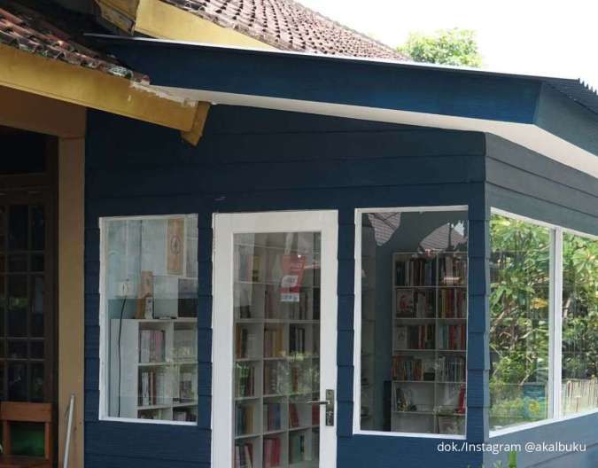 10 Rekomendasi Toko Buku & Kafe Baca Paling Cozy di Jogja, Wajib Dikunjungi