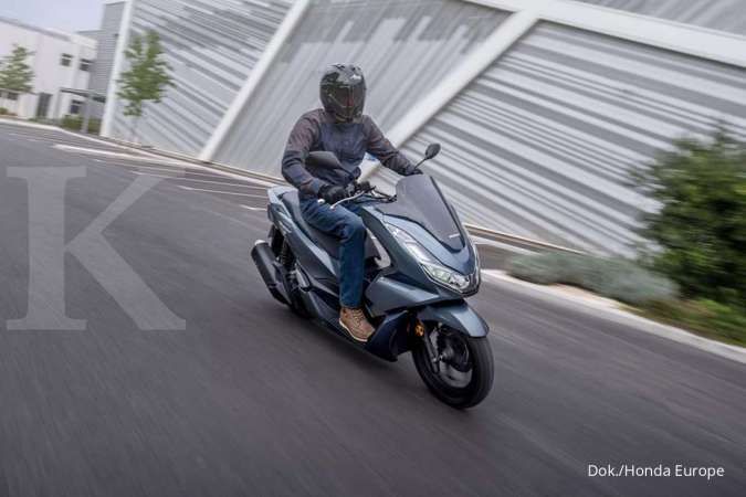 Inilah tampilan baru Honda PCX 2021 yang baru diluncurkan