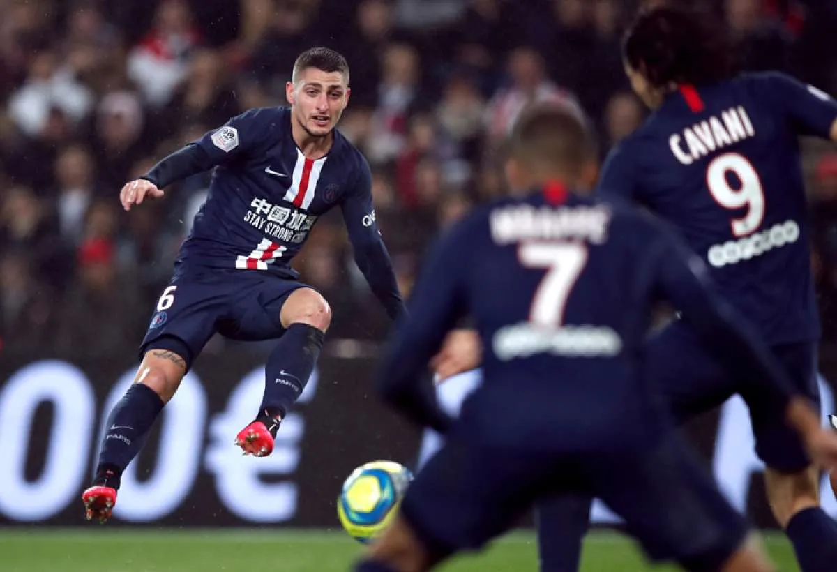 Liga Prancis berhenti, pemain PSG masih menolak pemotongan gaji