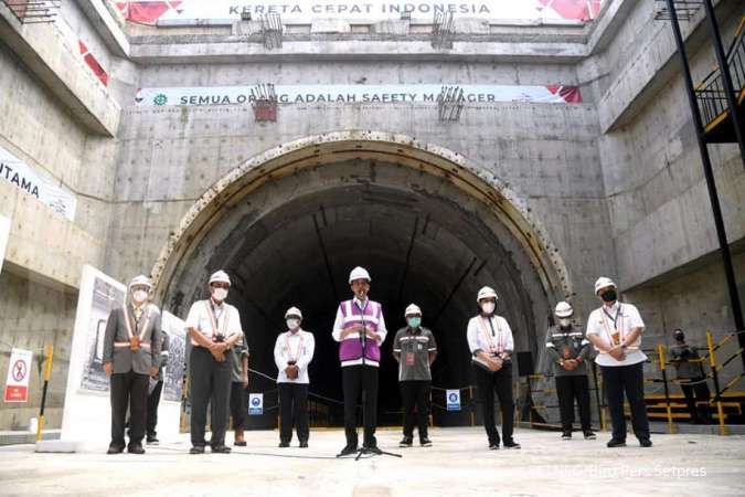 Pemerintah targetkan kereta cepat Jakarta-Bandung beroperasi komersial awal 2023