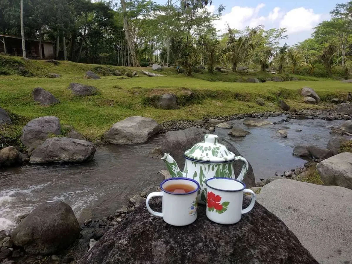 Ledok Sambi Kaliurang, bentang alam yang indah berlatar Gunung Merapi