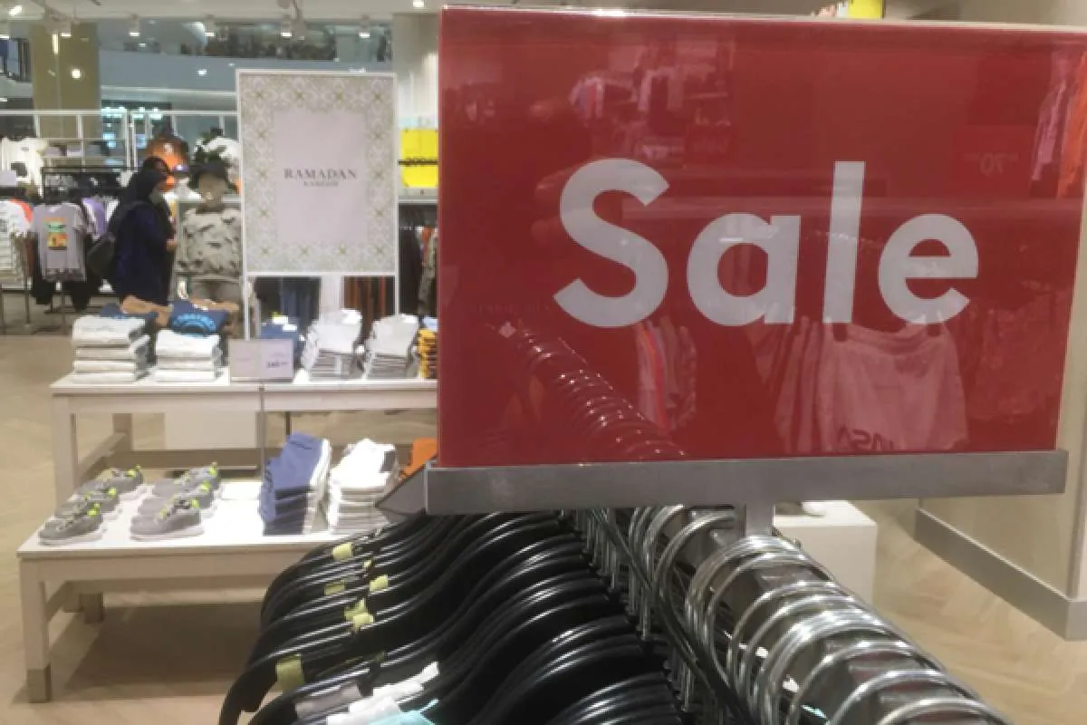 Rekomendasi Saham Emiten Retail di Tengah Potensi Perbaikan Daya Beli