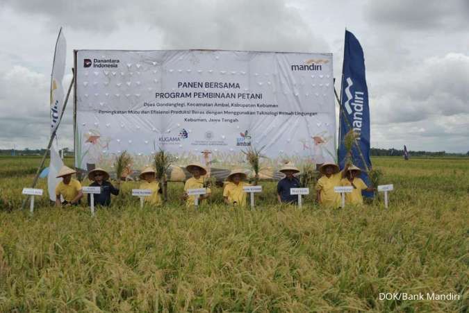 Bank Mandiri Bantu Petani Kebumen Tingkatkan Produktivitas dan Cegah Gagal Panen