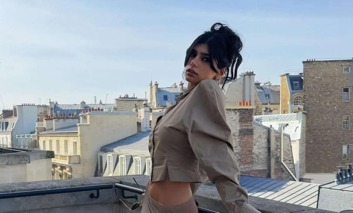 Mia Khalifa Klarifikasi Terkait Isu Kencan dengan Pemain Sepak Bola Argentina