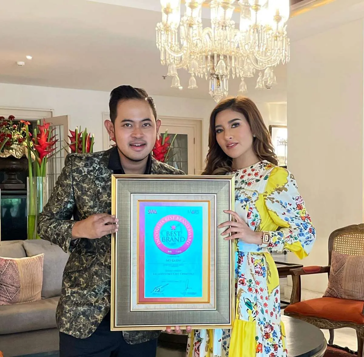 MS Glow raih Indonesia best brand award tahun 2020