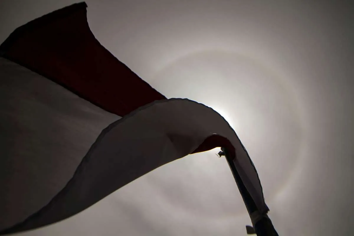 Mengenal Sejarah Bendera Merah Putih Pertama serta Makna Dibalik Warnanya