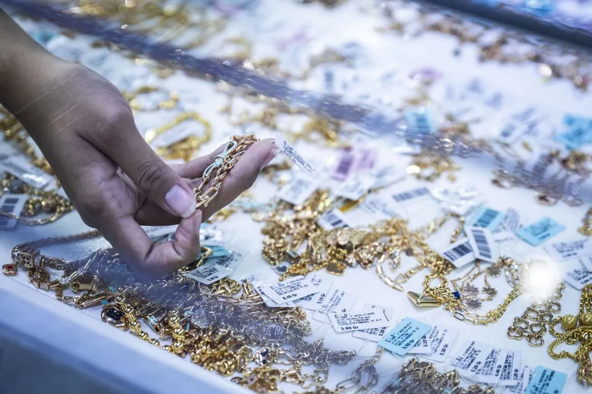 Simak Harga Emas Hari Ini di Pegadaian Selasa (12/5) Produk UBS, GALERI 24, ANTAM