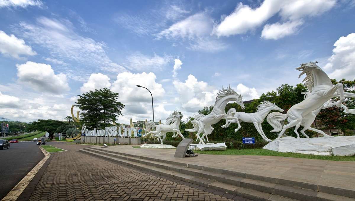 Marketing Sales Ciputra dan Summarecon Melebihi Target, Buy Saham CTRA dan SMRA 