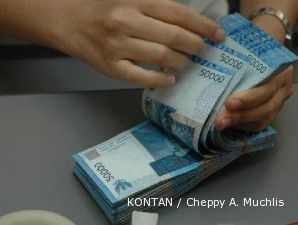 Ancaman inflasi bikin rupiah keok