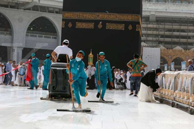 Belum pernah terjadi sebelumnya, Arab Saudi kosongkan kota Mekkah untuk sterilisasi