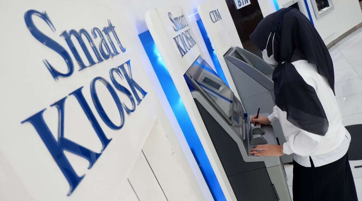 Fasilitas Smart Kiosk pada BTN Smart Branch