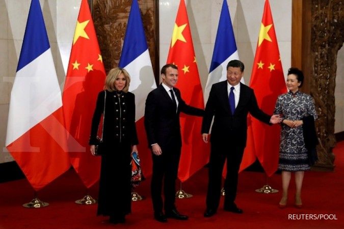 Xi Jinping Mengadakan Pertemuan dengan Macron dalam Upaya Membuat Jurang Eropa dan AS