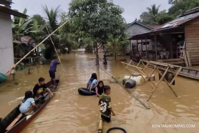 Banjir Bandang dan Longsor Terjang Melawi Kalbar, 14 Desa Terdampak