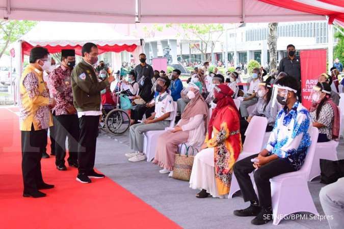 Vaksinasi di Kalimantan Selatan baru 34%, Jokowi minta percepatan