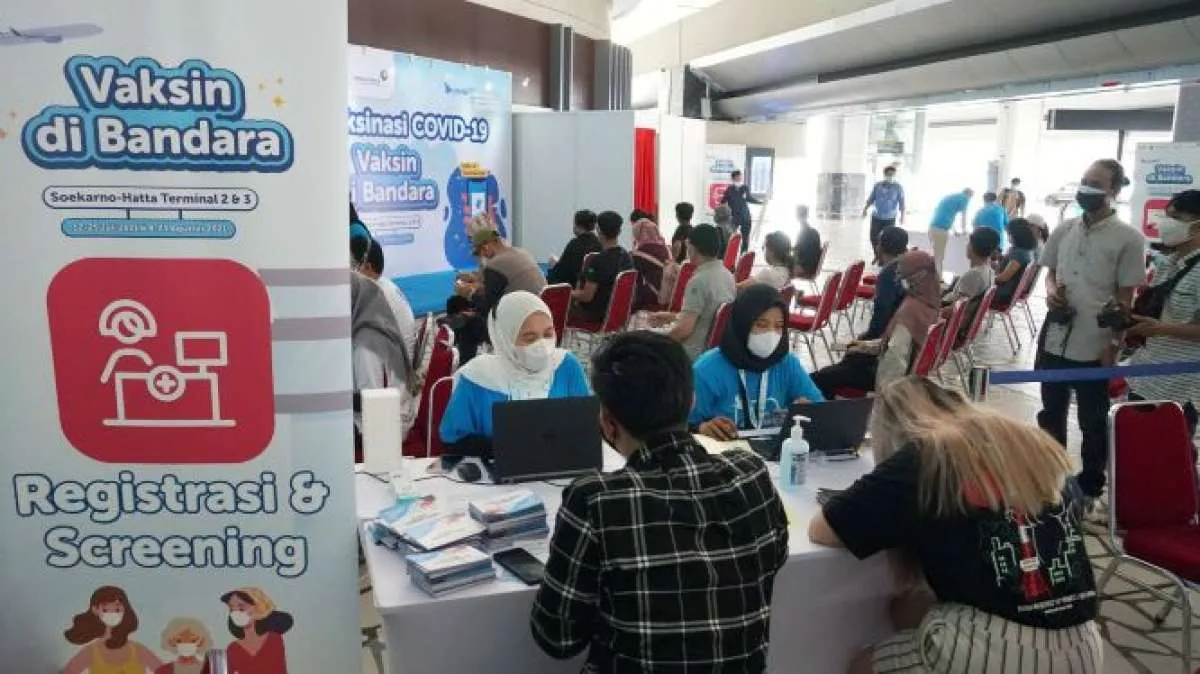 Kemenkes, AP II, dan Traveloka hadirkan Vaksinasi di Bandara mulai hari ini