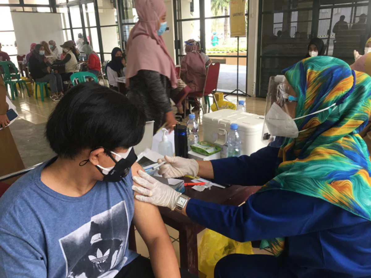 UPDATE vaksinasi Covid-19 per 24 Agustus: Ada penambahan vaksinasi 1,28 juta dosis