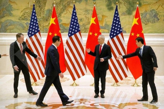 Berjabat tangan, pejabat China dan perwakilan dagang AS memulai perundingan dagang