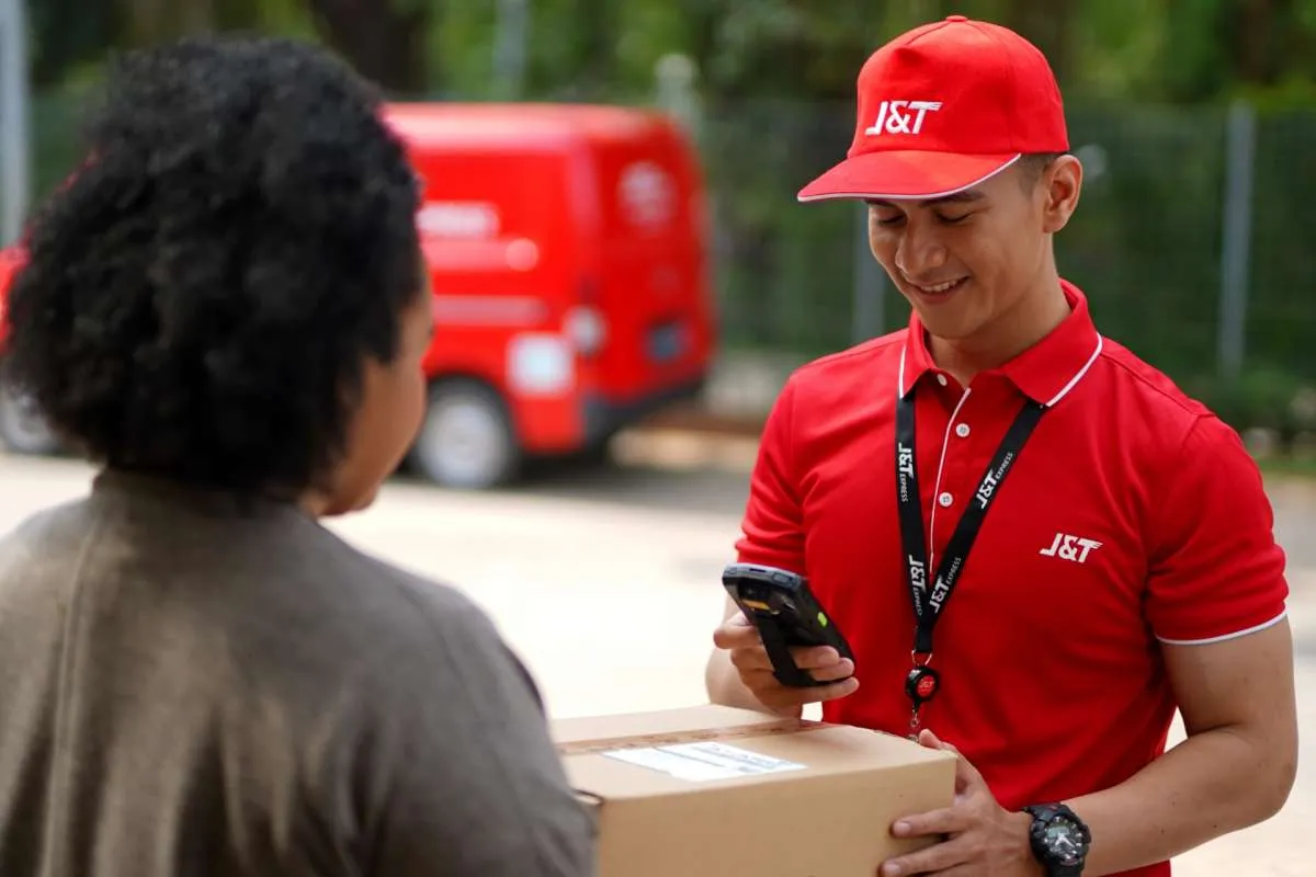 J&T Express catat kenaikan jumlah pengiriman barang sebesar 40% sejak pandemi