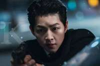 Drakor Vincenzo populer, tonton kerennya akting Song Joong Ki di film dan drama lain