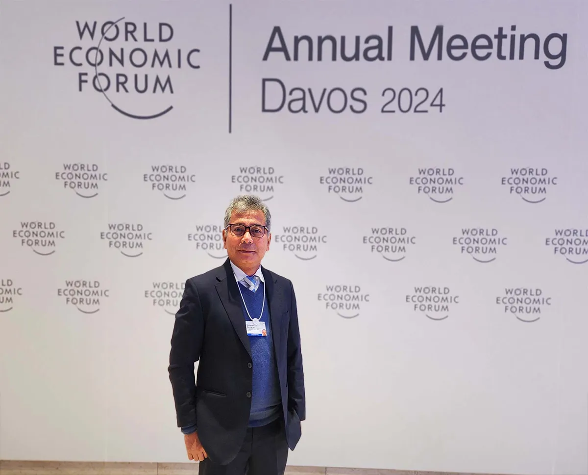 Hadiri WEF 2024, Direktur Utama BRI Sunarso Ungkap Peran Holding Ultra Mikro