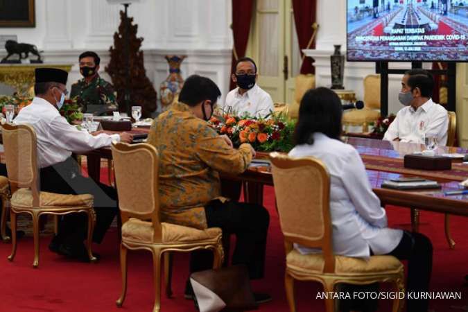Presiden Jokowi: Kebijakan PPKM tak efektif, segera evaluasi