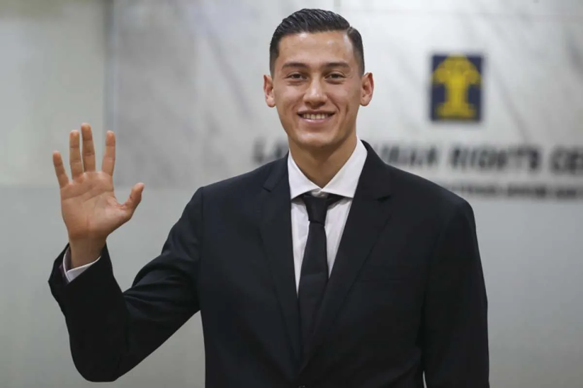 Demi 280 Juta Rakyat Indonesia! Jay Idzes Minta Pemain Timnas Bertarung Mati-matian