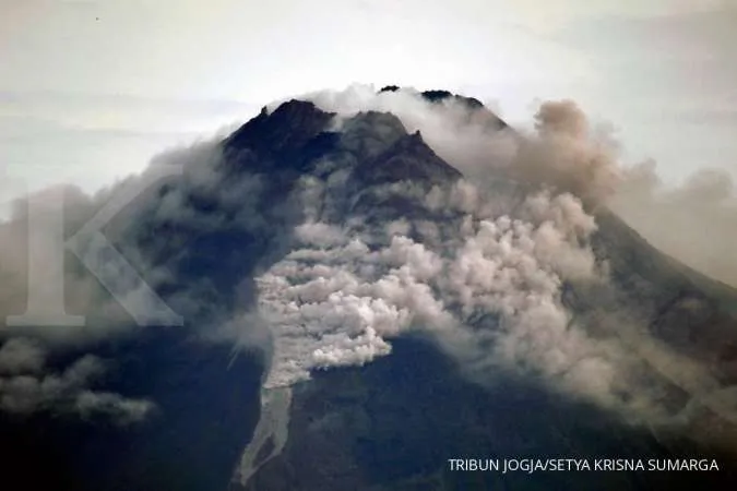 Gunung Merapi Kembali Meletus Semburkan Lava dan Awan Panas