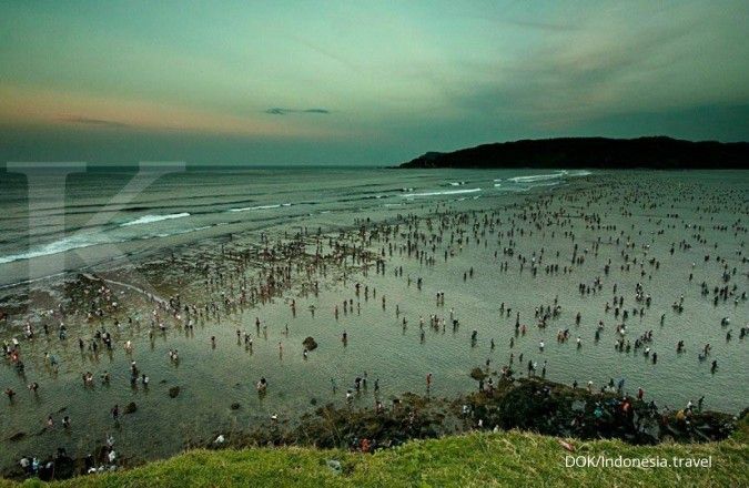 Bersih-bersih pantai di Sukabumi raih rekor MURI