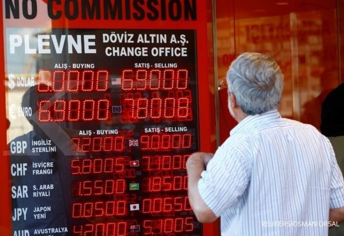 Petinggi bank sentral Turki mundur, kurs lira anjlok lagi