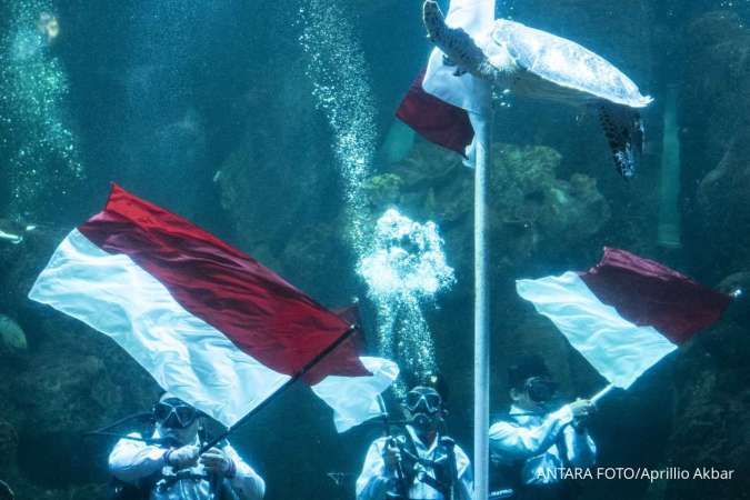 Gladi bersih pengibaran bendera di Sea World