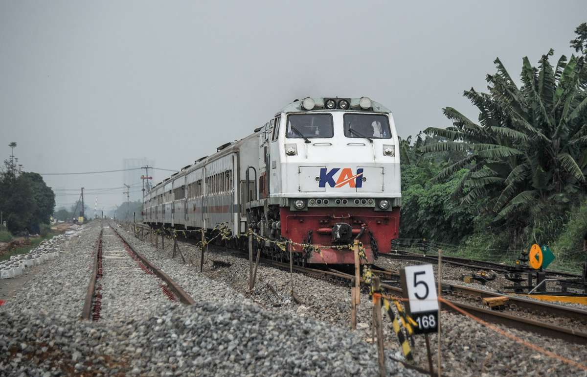 Empat Proyek Kereta Api Luar Jawa Target Kelar 2024