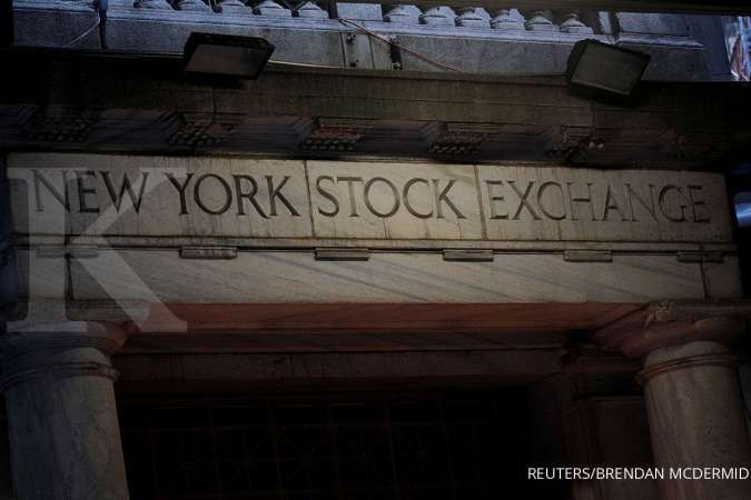 Wall Street merosot ke hari terburuk, Dow turun lebih 600 poin dan S&P 500 memerah