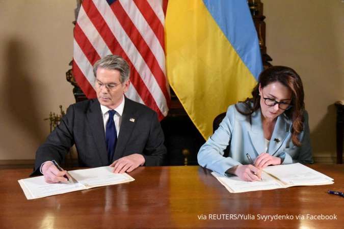 Deal! Amerika Serikat - Ukraina Sepakat Menukar Mineral Langka Kyiv dengan Senjata AS