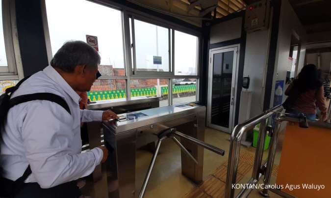 Panduan Cara Bayar Transjakarta dengan Tiket QR dan QRIS Tap