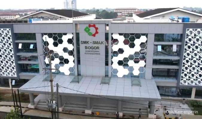 Pacu Kualitas SDM Industri, Menperin Resmikan Gedung Baru SMK-SMAK Bogor