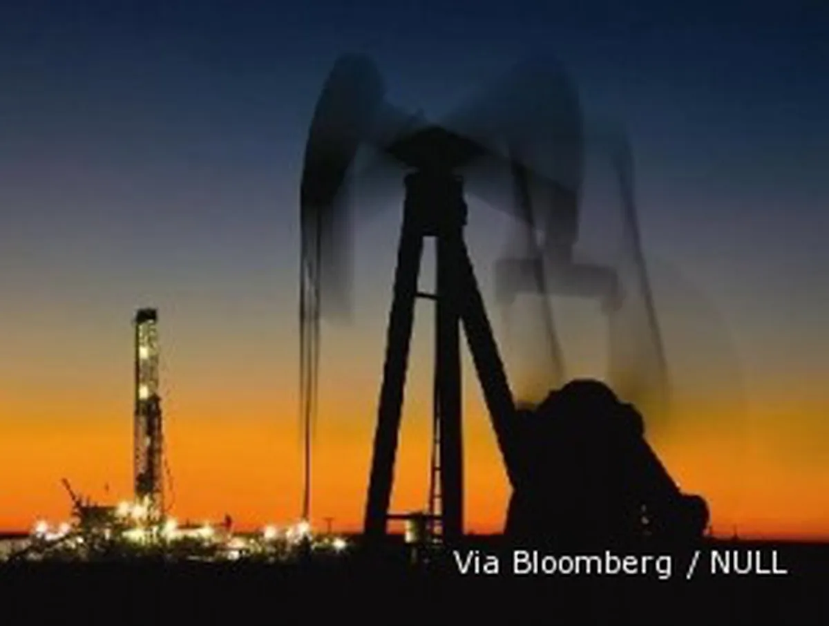 DPR ngotot katrol lifting minyak 2011