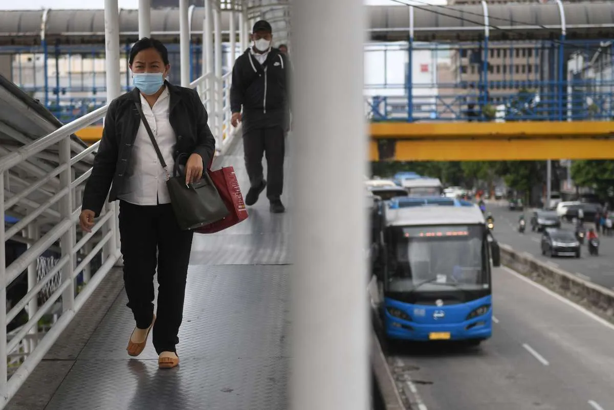 Transjakarta Batasi Jumlah Penumpang 70% dari Kapasitas Selama PPKM Level 3