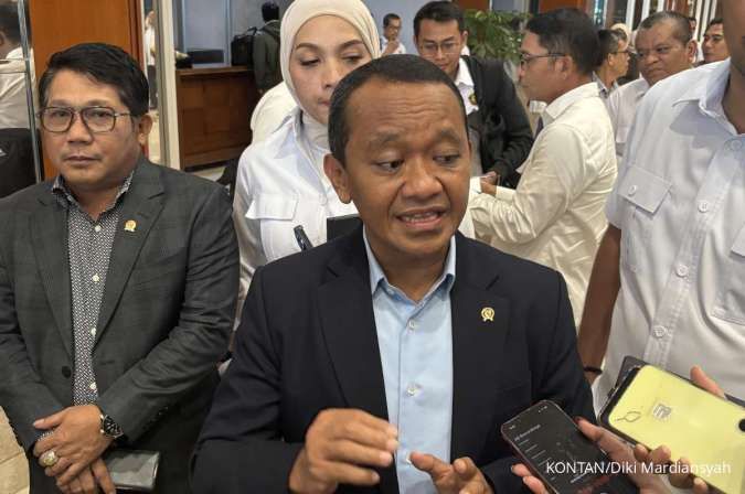 Menteri ESDM Buka Suara Target Capai 100% EBT pada 2035